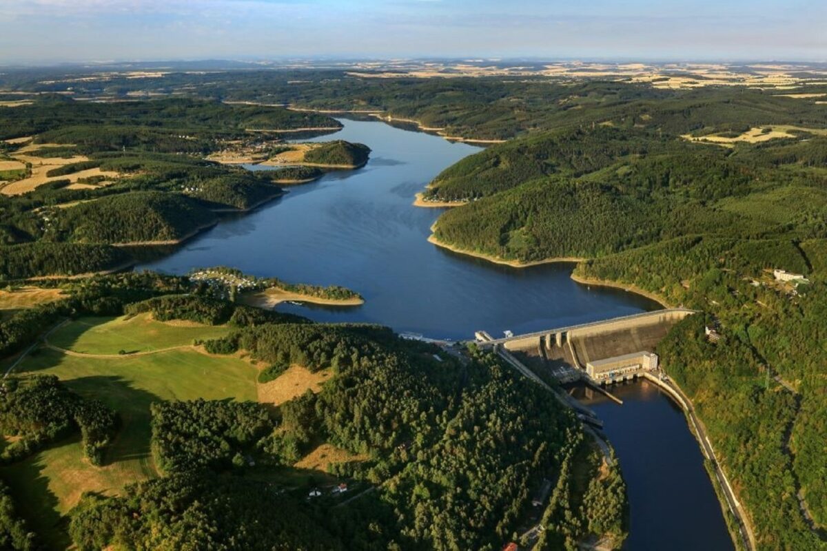 Povodí Vltavy začne napouštět přehradu Orlík. Vzestup hladiny bude pozvolný